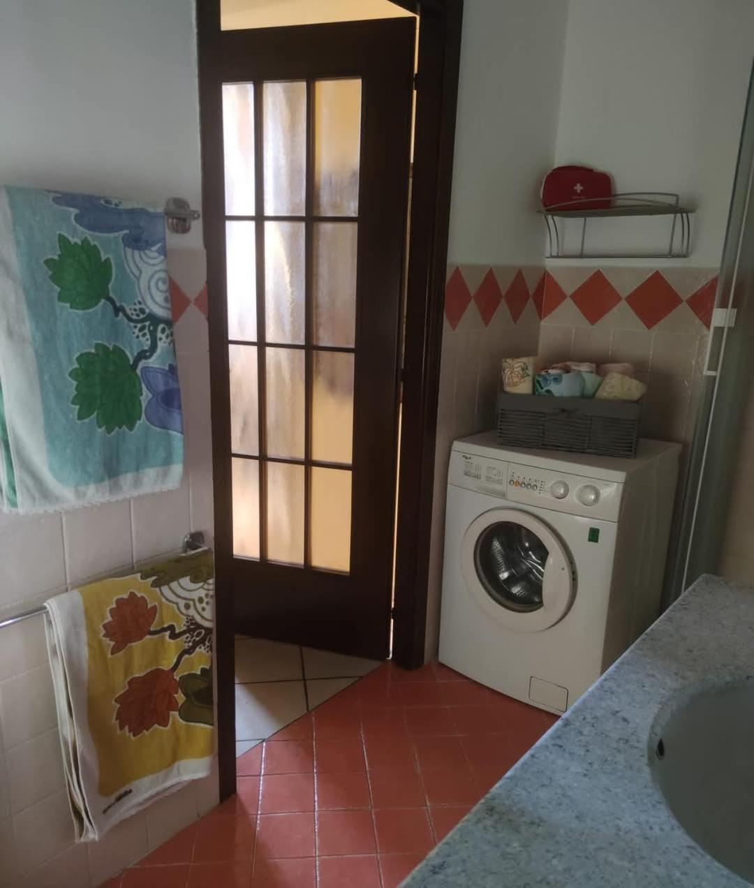 شقة La Dimora Del Borgo بينيرولو المظهر الخارجي الصورة