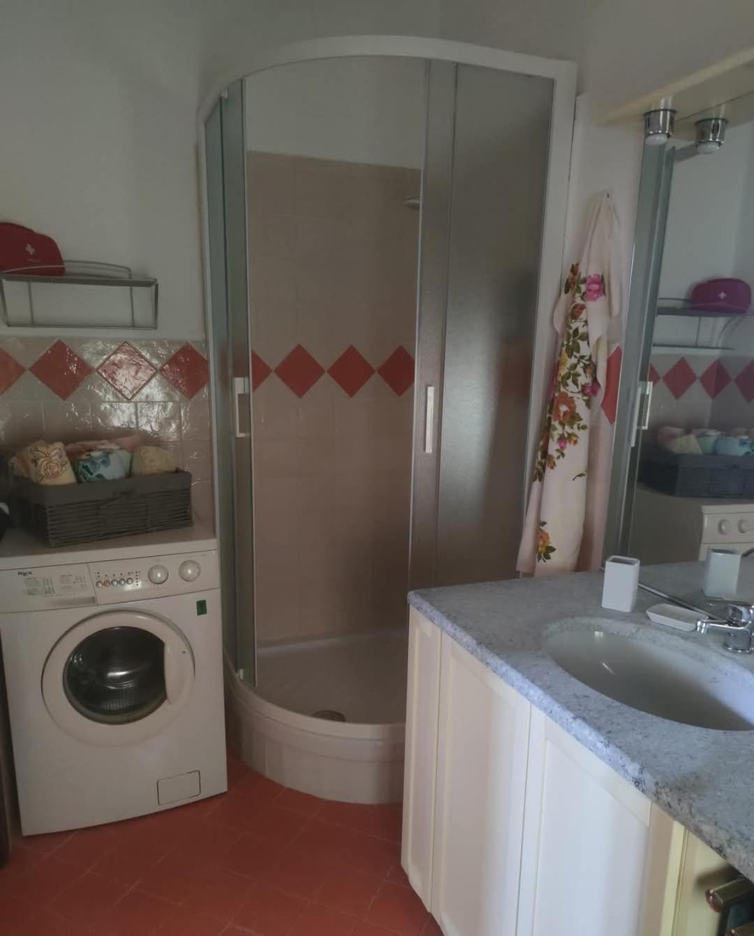 شقة La Dimora Del Borgo بينيرولو المظهر الخارجي الصورة